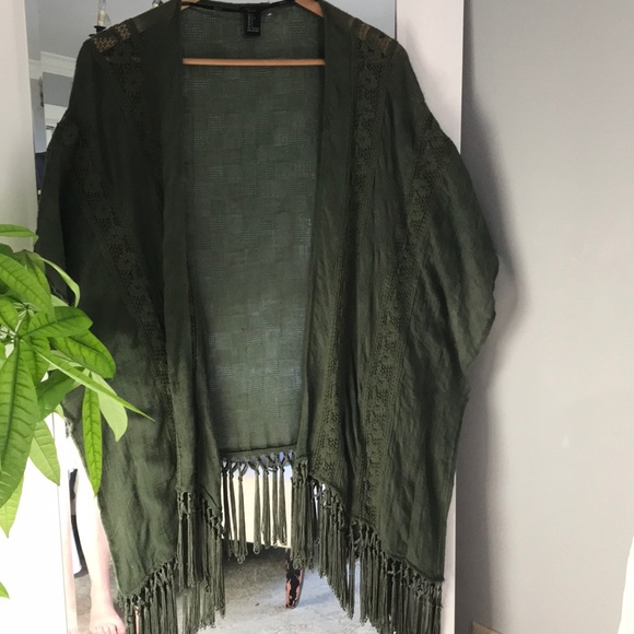 Boho shrug - Picture 1 of 2
